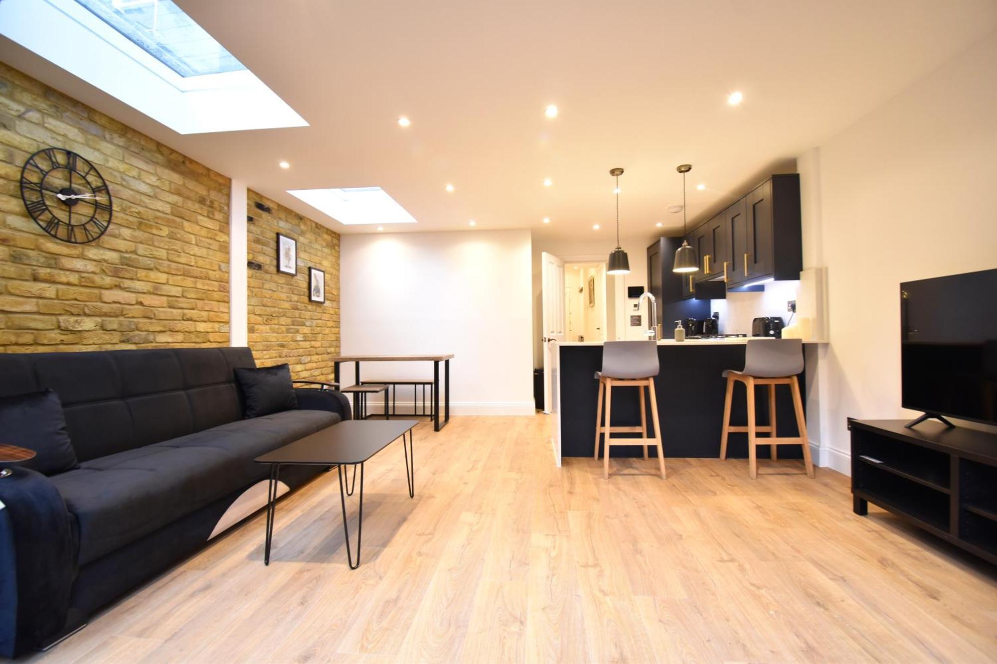 Stunning 2 Bed Apartment London Exterior photo